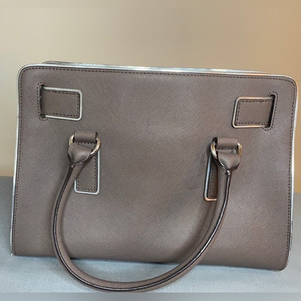 Michael Kors Hamilton Saffiano Leather Gray Shoulder Bag with Silver Charm - Picture 5 of 10
